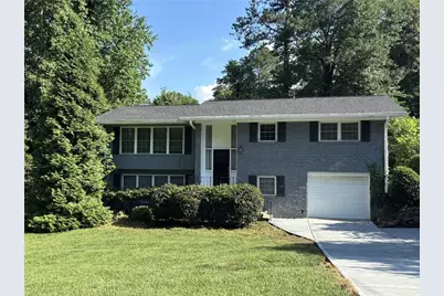 2497 Wentworth Drive NE, Atlanta, GA 30345 - Photo 4