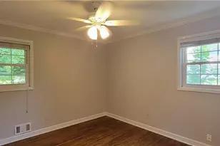 2497 Wentworth Dr NE, Atlanta, GA 30345 - Photo 22