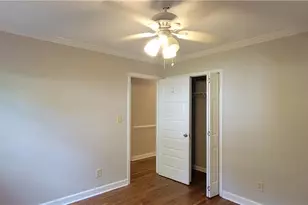 2497 Wentworth Dr NE, Atlanta, GA 30345 - Photo 20
