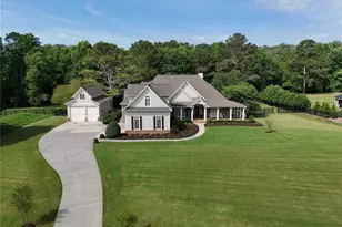 114 Ashton Farms Dr, Canton, GA 30115 - Photo 2
