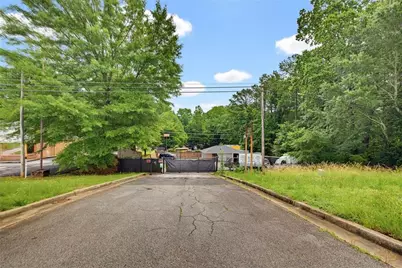 2291 S Cobb Drive, Smyrna, GA 30080 - Photo 22