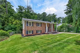 2648 Bent Hickory Dr SE, Smyrna, GA 30082 - Photo 4