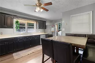 108 Roberts St, Calhoun, GA 30701 - Photo 8