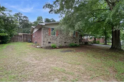 108 Roberts Street, Calhoun, GA 30701 - Photo 2