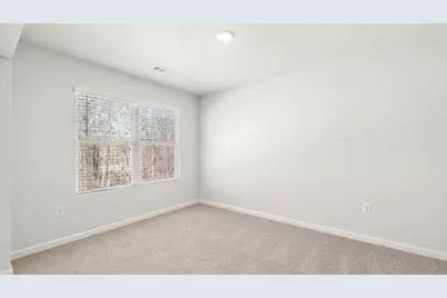 109 King Village, Braselton, GA 30517 - Photo 18