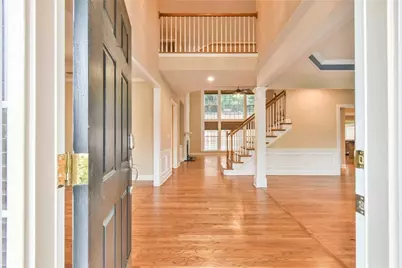 5155 Harbury Lane, Suwanee, GA 30024 - Photo 2