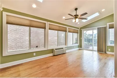 5155 Harbury Lane, Suwanee, GA 30024 - Photo 12