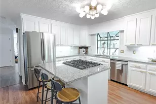 160 River Run, Roswell, GA 30075 - Photo 8