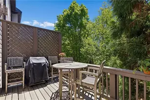 2690 Rivers Edge Dr NE, Atlanta, GA 30324 - Photo 32
