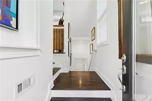 2690 Rivers Edge Dr NE, Atlanta, GA 30324 - Photo 2