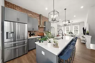 914 Spencer Ave, Atlanta, GA 30318 - Photo 2