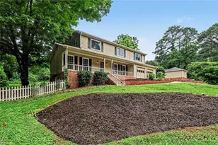 1428 Norwood Dr, Lilburn, GA 30047 - Photo 4