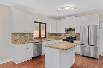 560 Kimball Crest Court, Alpharetta, GA 30022 - Photo 16