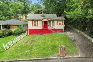 1411 Lavender Dr NW, Atlanta, GA 30314 - Photo 2