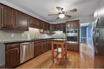 1677 Pinefield Way, Marietta, GA 30066 - Photo 10