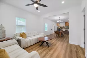 95 Arcadia Cir NW, Atlanta, GA 30314 - Photo 8