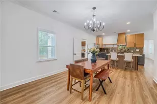 95 Arcadia Cir NW, Atlanta, GA 30314 - Photo 8