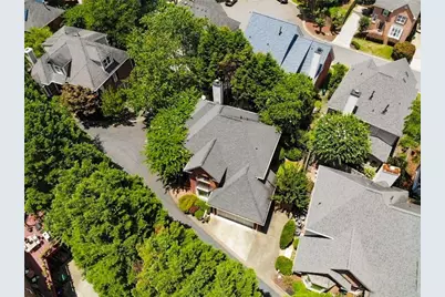 1104 Chantilly Crescent NE, Atlanta, GA 30324 - Photo 38