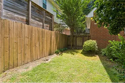 1104 Chantilly Crescent NE, Atlanta, GA 30324 - Photo 38
