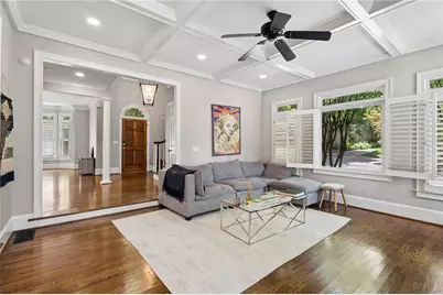 1104 Chantilly Crescent NE, Atlanta, GA 30324 - Photo 16