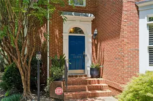 1104 Chantilly Crescent NE, Atlanta, GA 30324 - Photo 2