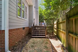 1104 Chantilly Crescent NE, Atlanta, GA 30324 - Photo 36