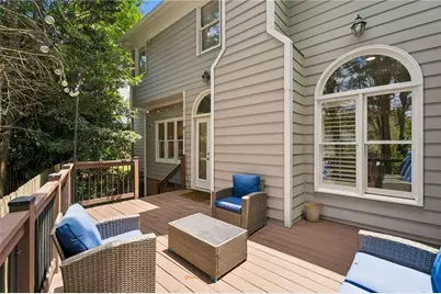 1104 Chantilly Crescent NE, Atlanta, GA 30324 - Photo 34
