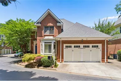 1104 Chantilly Crescent NE, Atlanta, GA 30324 - Photo 1