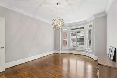 1104 Chantilly Crescent NE, Atlanta, GA 30324 - Photo 18