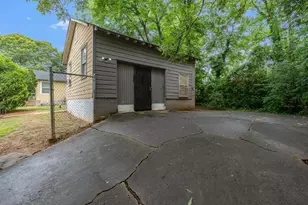 1318 Eason St NW, Atlanta, GA 30314 - Photo 8