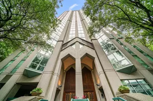 2870 Pharr Ct South NW, Atlanta, GA 30305 - Photo 2