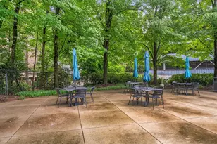 2870 Pharr Ct South NW, Atlanta, GA 30305 - Photo 22
