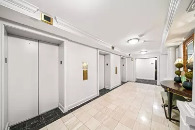 2870 Pharr Court South NW #203, Atlanta, GA 30305 - Photo 14