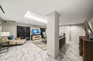 2870 Pharr Ct South NW, Atlanta, GA 30305 - Photo 16