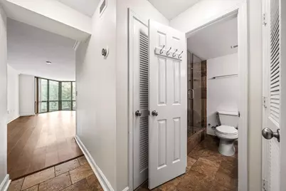 2870 Pharr Court South NW #203, Atlanta, GA 30305 - Photo 6