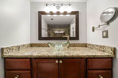 2870 Pharr Court South NW #203, Atlanta, GA 30305 - Photo 8