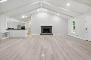 1180 Lake Shore Cir, Gainesville, GA 30501 - Photo 6