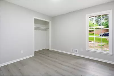 1180 Lakeshore Circle, Gainesville, GA 30501 - Photo 18