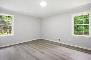1180 Lake Shore Cir, Gainesville, GA 30501 - Photo 12