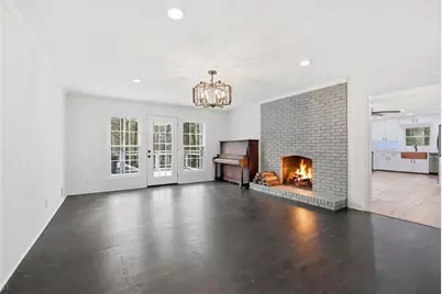 9785 La View Circle, Roswell, GA 30075 - Photo 6