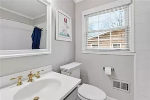 9785 La View Cir, Roswell, GA 30075 - Photo 22