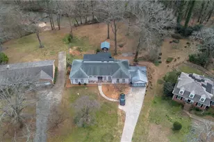 9785 La View Cir, Roswell, GA 30075 - Photo 50