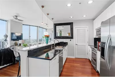 400 W Peachtree Street NW #3906-7, Atlanta, GA 30308 - Photo 10