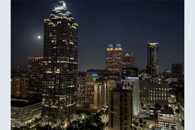 400 W Peachtree Street NW #3906-7, Atlanta, GA 30308 - Photo 2