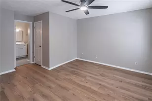 205 Gettysburg Pl, Sandy Springs, GA 30350 - Photo 22