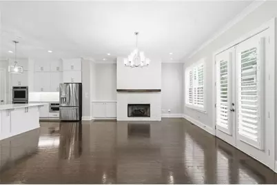 2070 Wheaton Way, Atlanta, GA 30328 - Photo 14