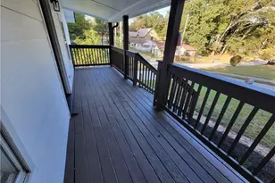 768 4th St, Stone Mountain, GA 30083 - Photo 4