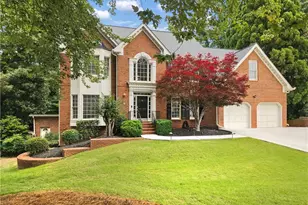 790 Ramsden Run, Alpharetta, GA 30022 - Photo 2