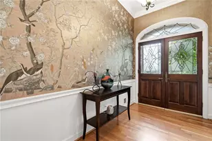 1076 Coronation Dr, Atlanta, GA 30338 - Photo 2