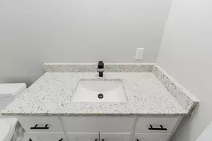 110 Pine Point Cir, Sylvester, GA 31791 - Photo 18